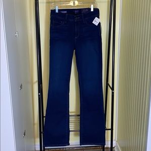 NWT NYDJ BARBARA BOOTCUT JEANS